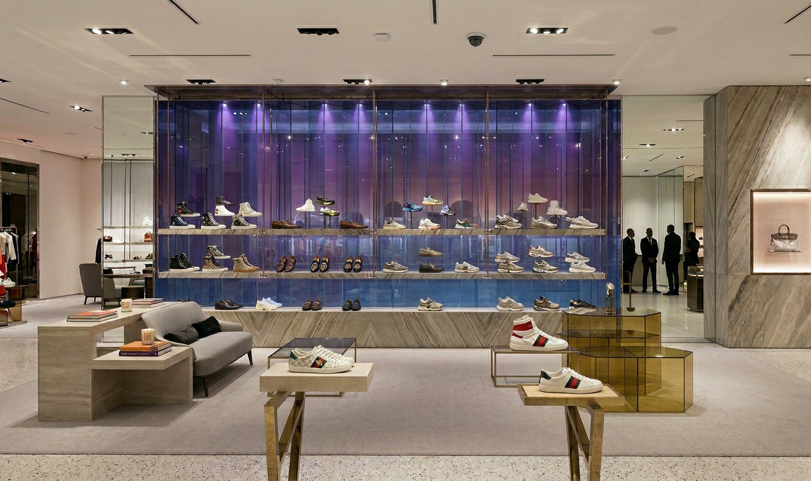 Arqia glass in a retail interior